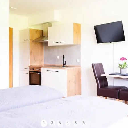 Haus Sonneneck 公寓 施万高
